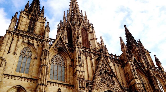 La vera e nascosta cattedrale di Barcellona